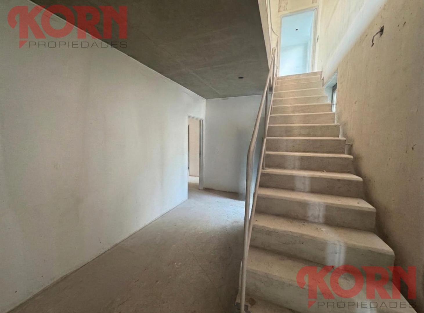 Foto de Venta Departamento 4 Ambientes con Balcón Terraza y Terraza. En, imagen 2