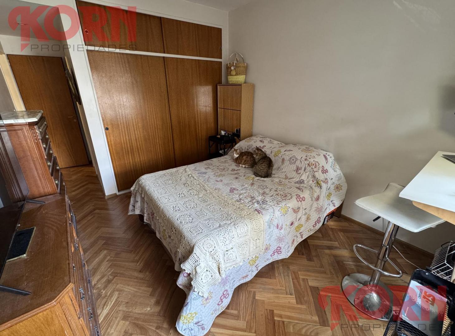 Foto de VENTA DEPARTAMENTO DE 4 AMBIENTES CON BALCON AL FRENTE COCHERA EN, imagen 5