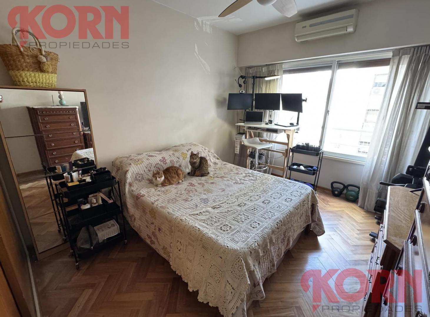 Foto de VENTA DEPARTAMENTO DE 4 AMBIENTES CON BALCON AL FRENTE COCHERA EN, imagen 3