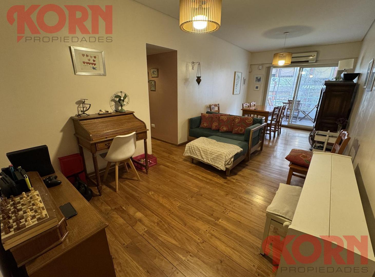 Foto de VENTA DEPARTAMENTO DE 4 AMBIENTES CON BALCON AL FRENTE COCHERA EN, imagen 2