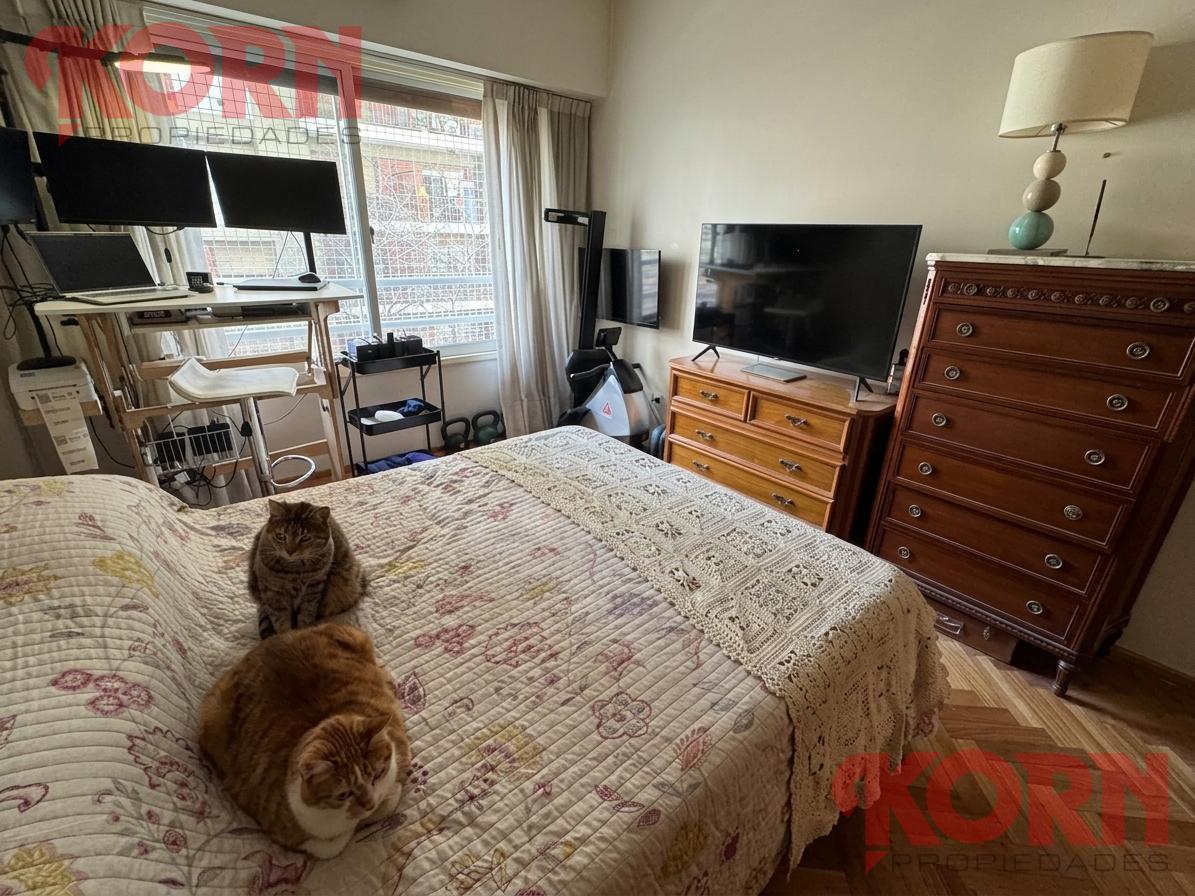 Foto de VENTA DEPARTAMENTO DE 4 AMBIENTES CON BALCON AL FRENTE COCHERA EN, imagen 4