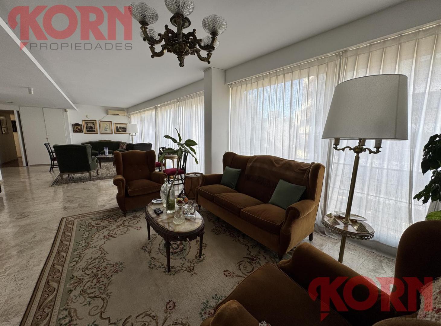 Foto de VENTA PISO ALTO DE 5 AMBIENTES CON BALCON, DEPENDENCIA, BAULERA Y, imagen 4