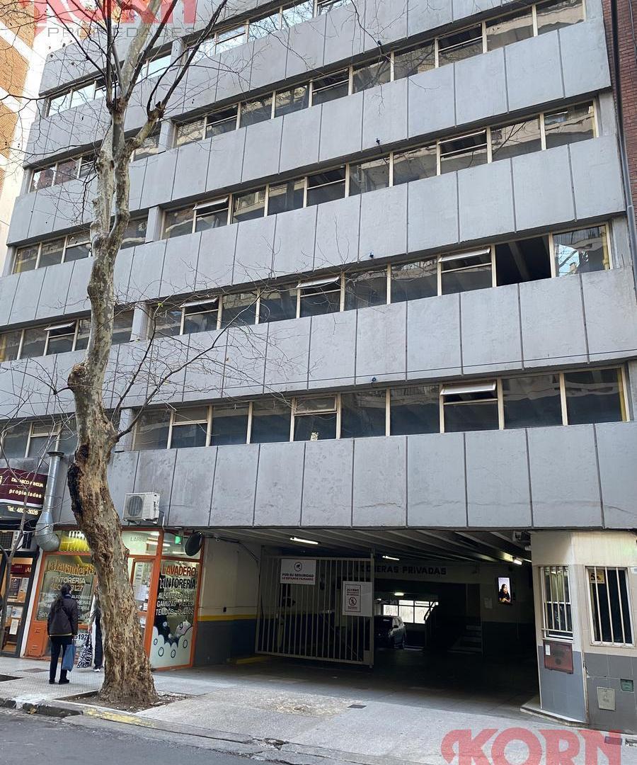 Foto de VENTA COCHERA FIJA Y CUBIERTA DE 12,34m², CÓMODA RAMPA, EN RECOLETA /, imagen 1