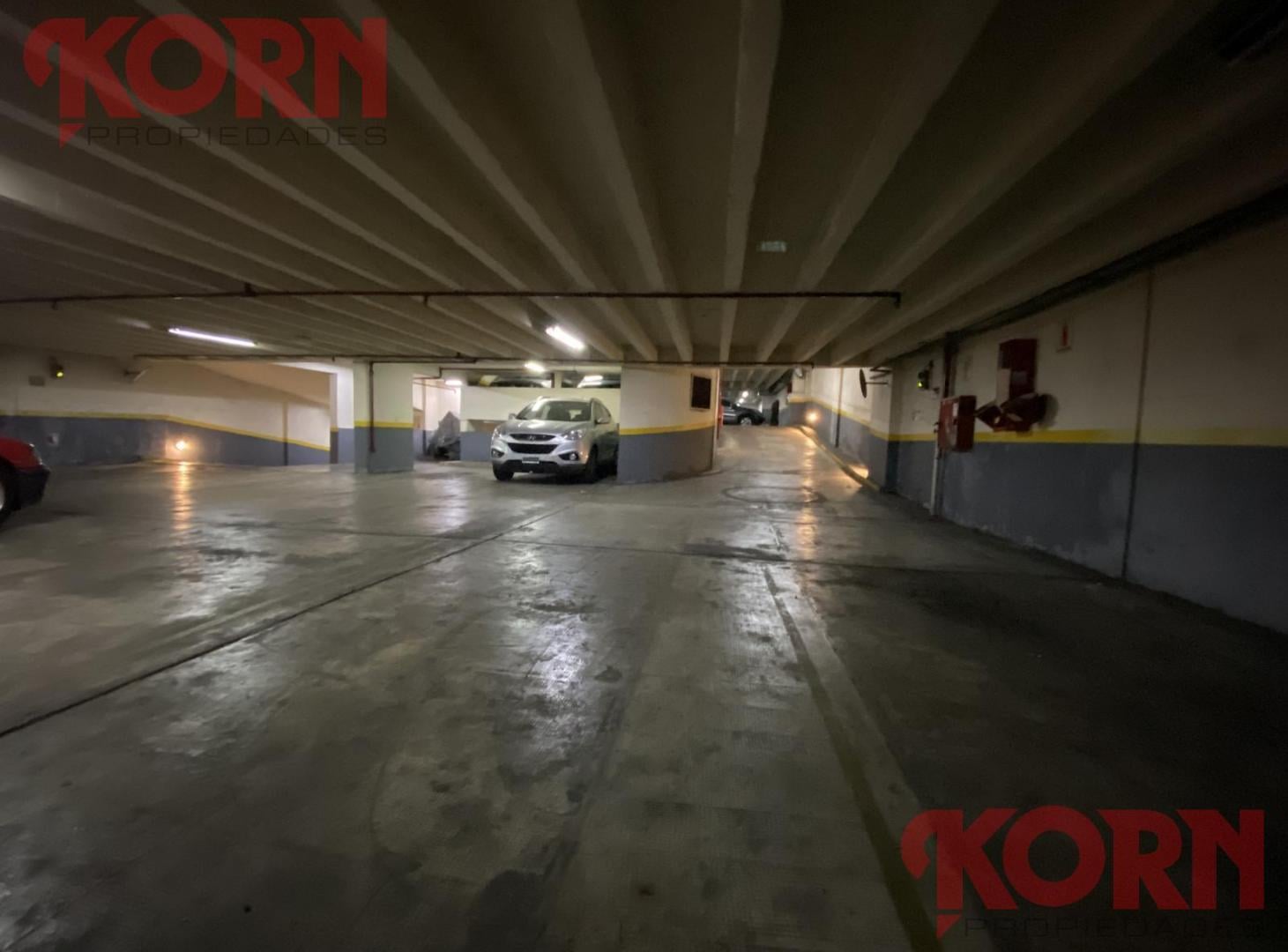 Foto de VENTA COCHERA FIJA Y CUBIERTA DE 12,34m², CÓMODA RAMPA, EN RECOLETA /, imagen 4