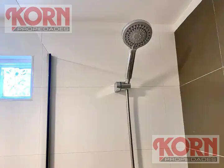 Foto de VENTA MONOAMBIENTE DIVISIBLE CON BALCON TERRAZA, PARRILLA, COCHERA Y, imagen 4