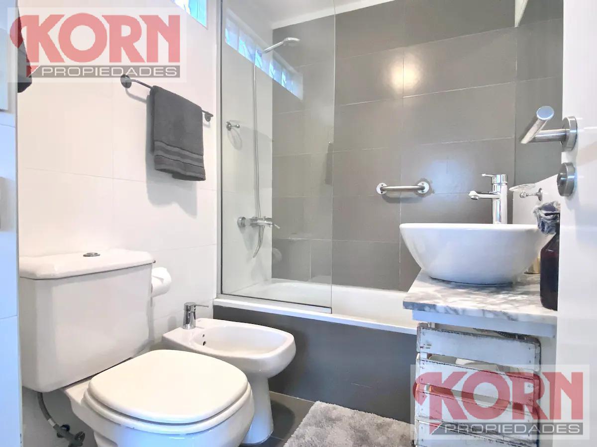 Foto de VENTA MONOAMBIENTE DIVISIBLE CON BALCON TERRAZA, PARRILLA, COCHERA Y, imagen 3