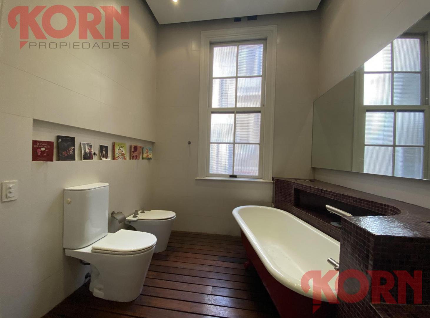 Foto de VENTA PISO DEPARTAMENTO 5 AMBIENTES CON DEPENDENCIAS EN RECOLETA, imagen 5