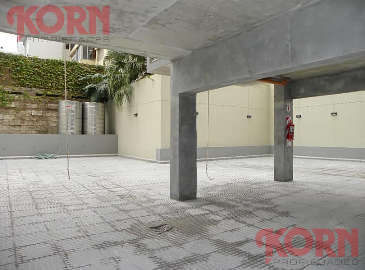Foto de VENTA COCHERA FIJA EN EDIFICIO MODERNO EN BELGRANO - OPORTUNIDAD - APTO, imagen 1