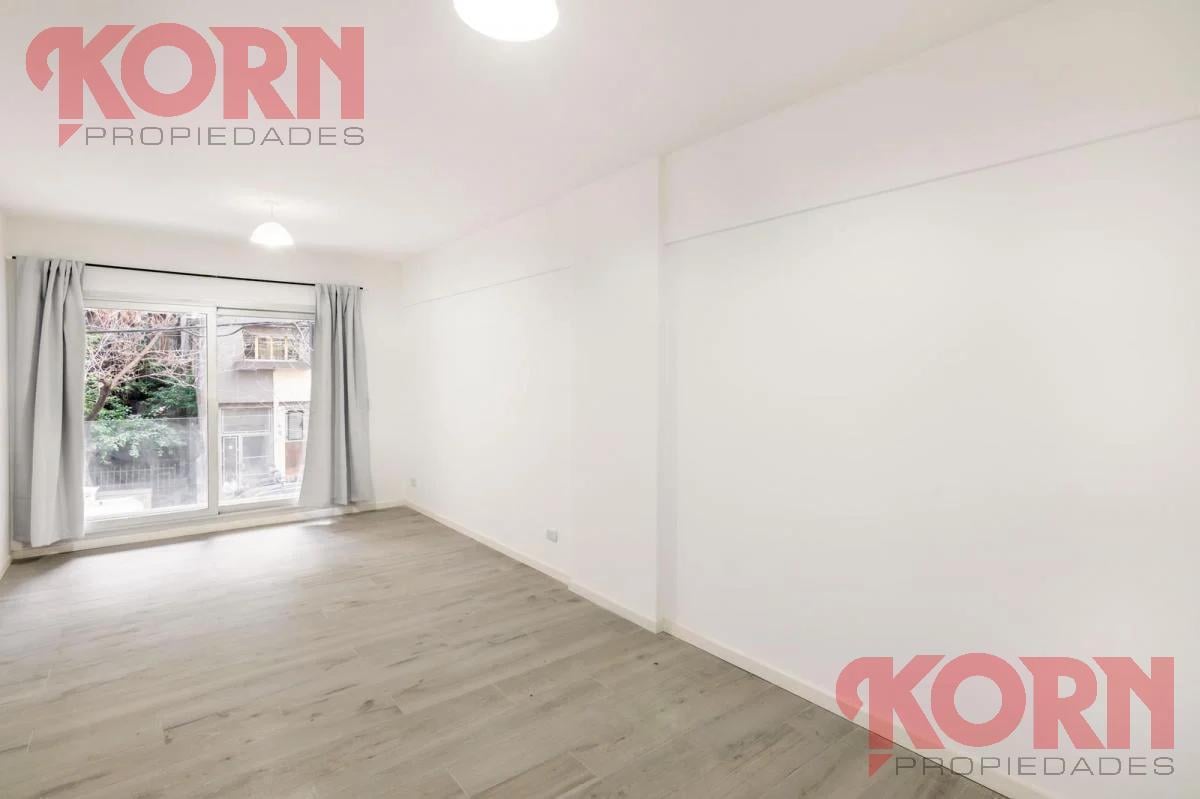 Foto de Venta Departamento a Estrenar de 4 Ambientes con Palier Privado y Patio, imagen 1