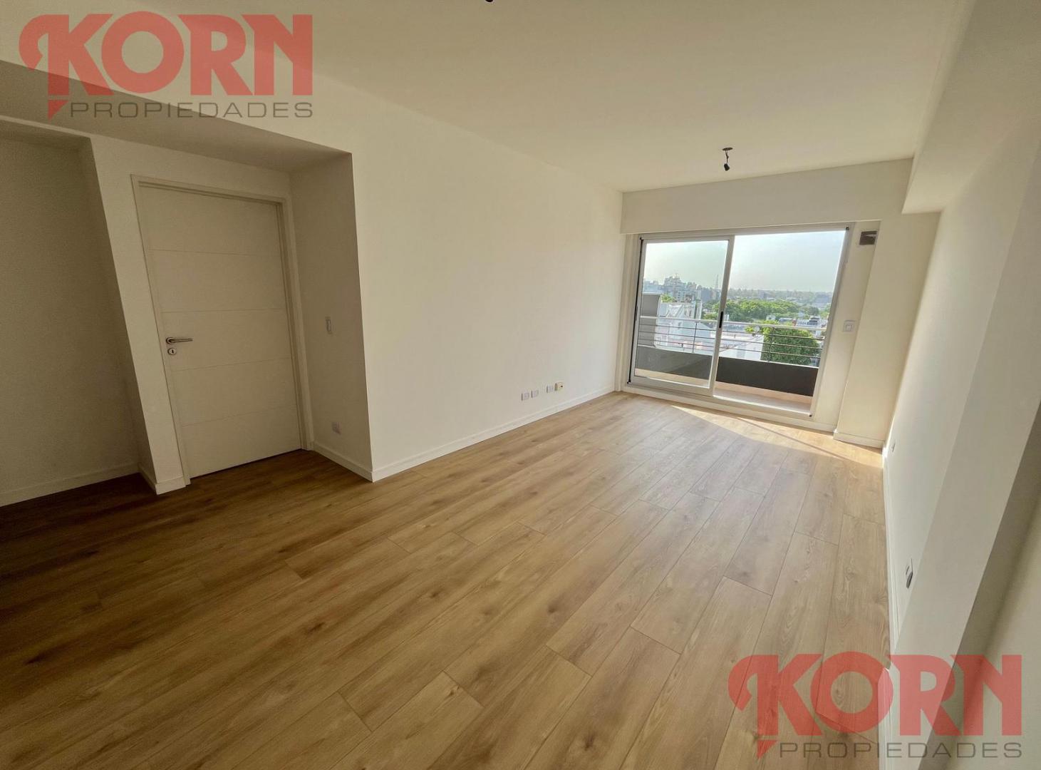 Foto de Venta Semipiso 3 ambientes con Balcón Corrido en piso alto en Villa, imagen 2