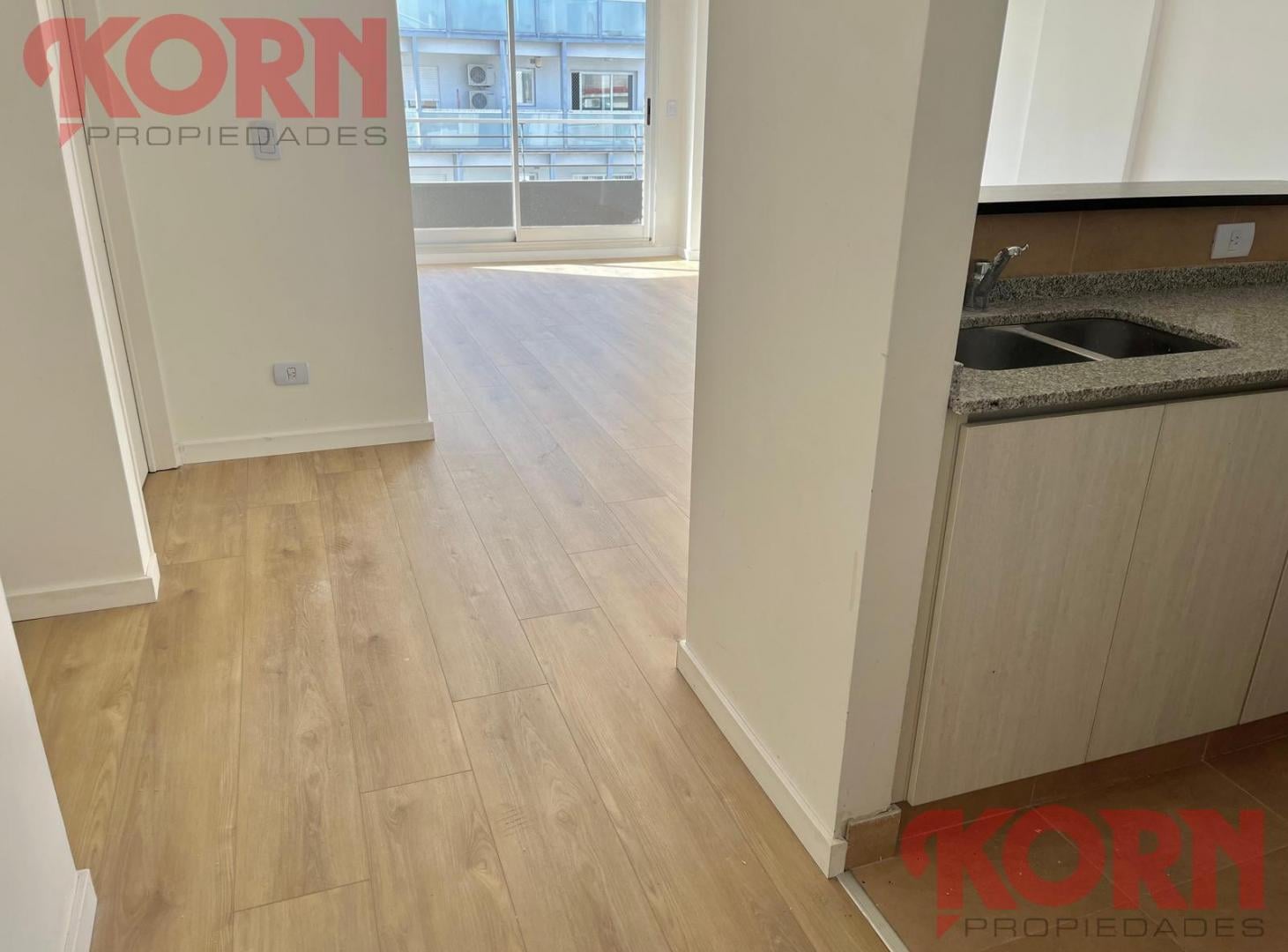 Foto de Venta Semipiso 3 ambientes con Balcón Corrido en piso alto en Villa, imagen 1