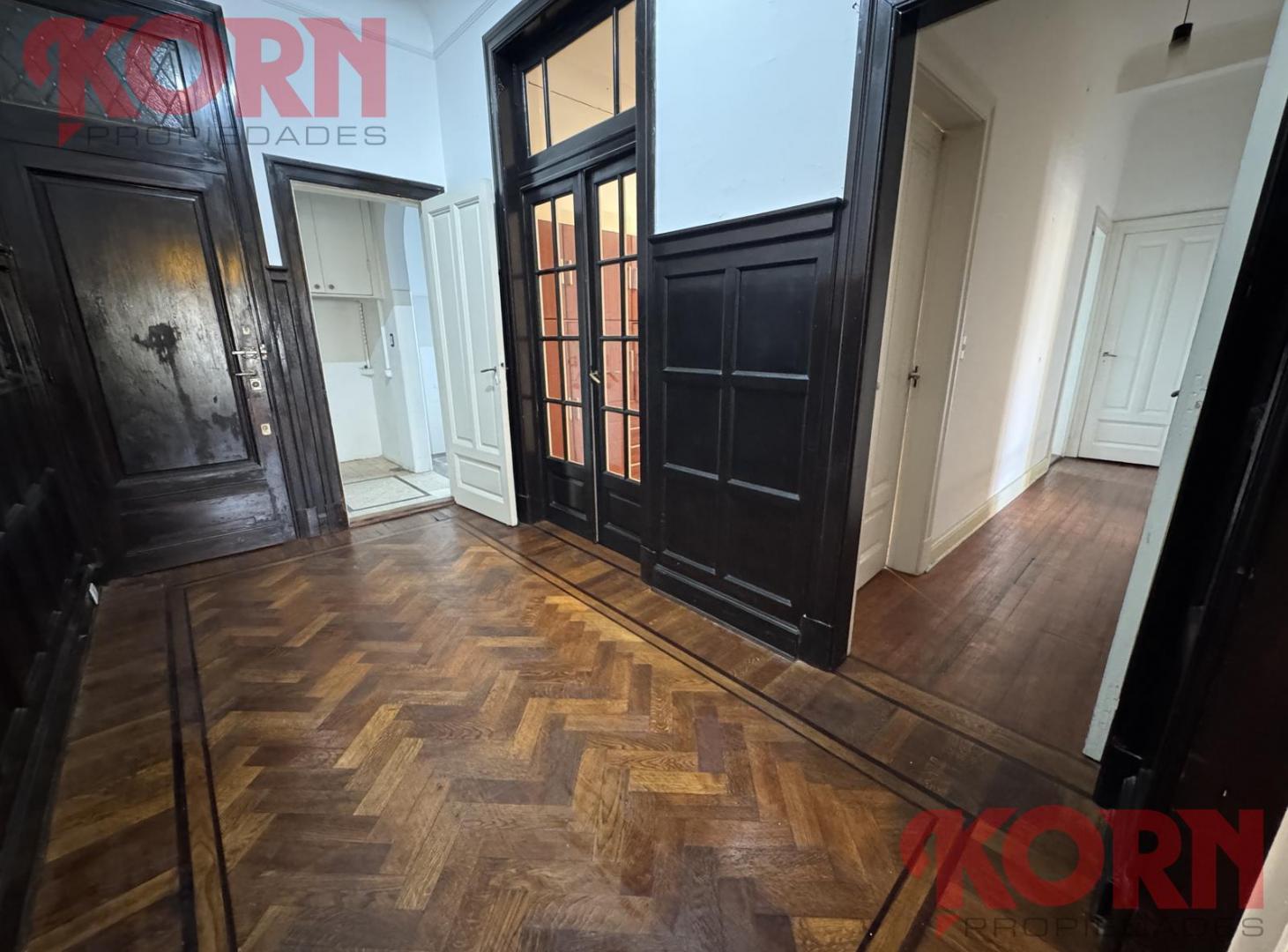 Foto de VENTA DEPARTAMENTO DE 3 AMBIENTES CON DEPENDENCIA EN PALERMO, PROXIMO, imagen 2