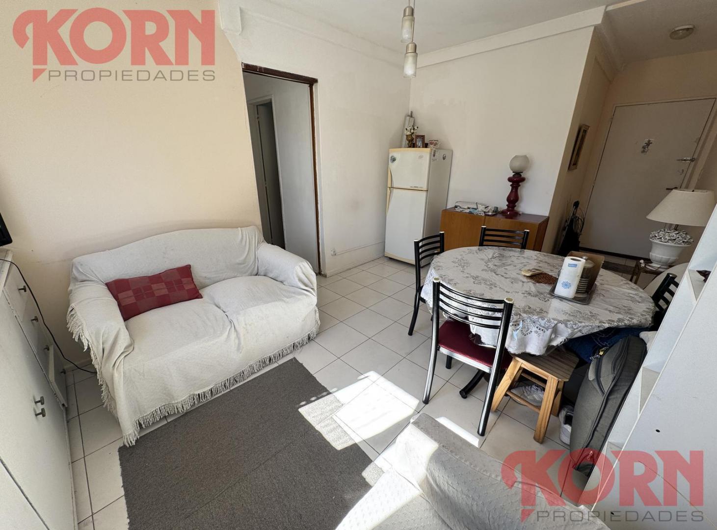 Foto de VENTA DEPARTAMENTO DE 2 AMBIENTES LUMINOSO AL CONTRAFRENTE EN BARRIO, imagen 4