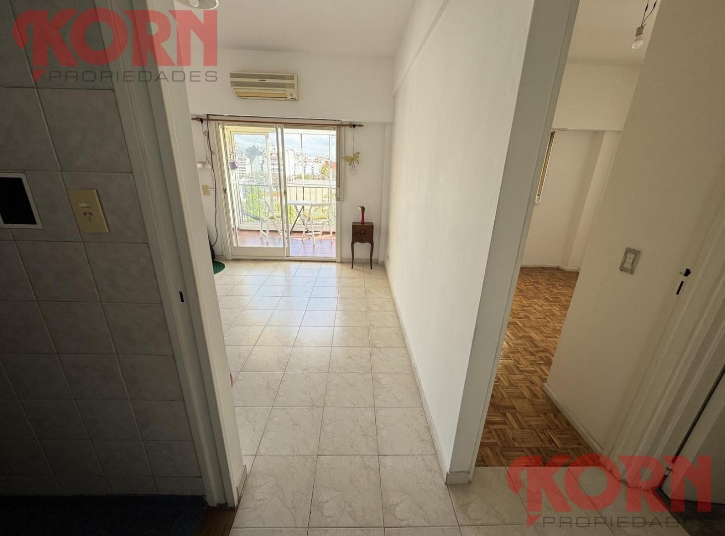 Foto de VENTA DEPARTAMENTO 2 AMBIENTES CON BALCÓN ATERRAZADO APTO PROFESIONAL Y, imagen 1