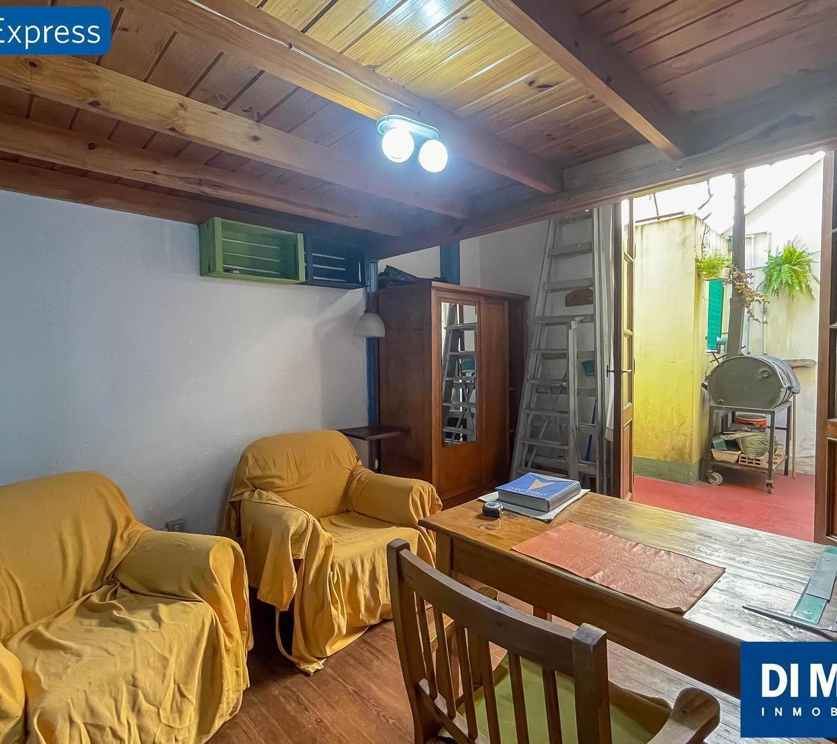 ¡Ph de 6 Ambientes con Gran Galería! Visitalo Express Hoy Mismo! 2