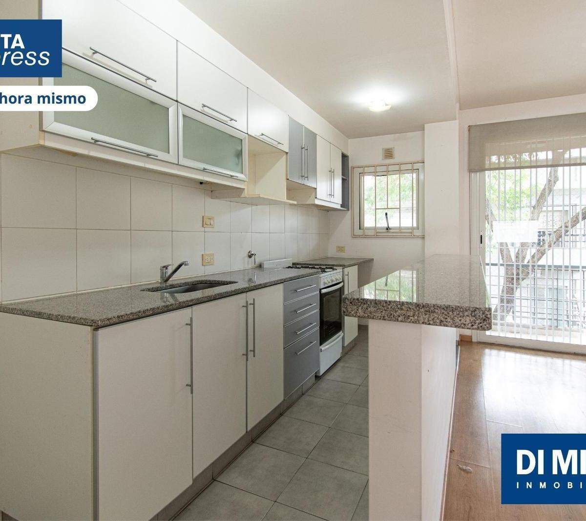Ambientes con Estilo y Comodidad Para Vivir Cada Momento. ¡2 Ambientes con Balcón en Barracas! 2