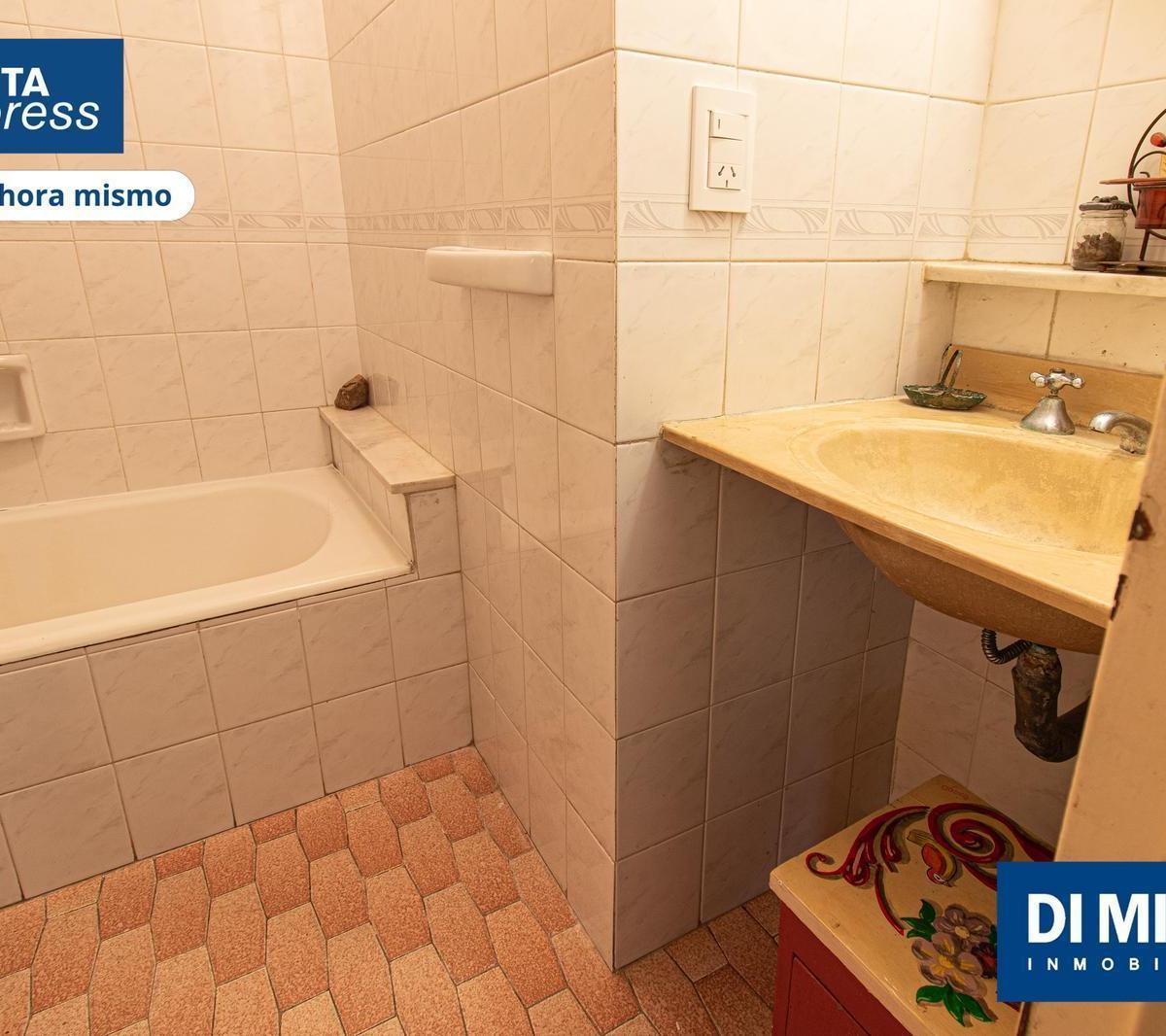 ¡Vivi La Amplitud de Dos Departamentos con un Gran Patio! Visitalo Express Hoy Mismo! 2