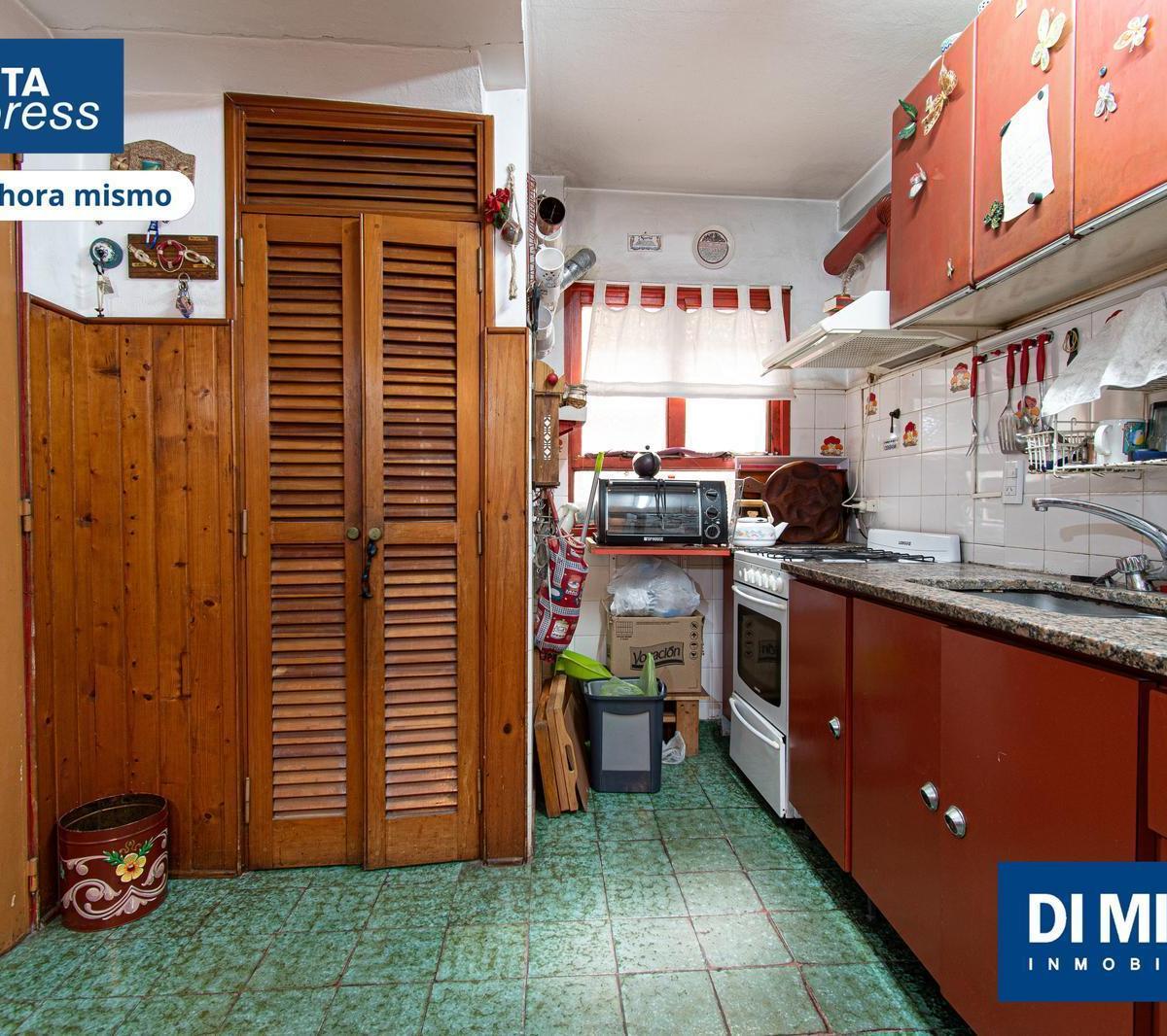 ¡Vivi La Amplitud de Dos Departamentos con un Gran Patio! Visitalo Express Hoy Mismo! 4