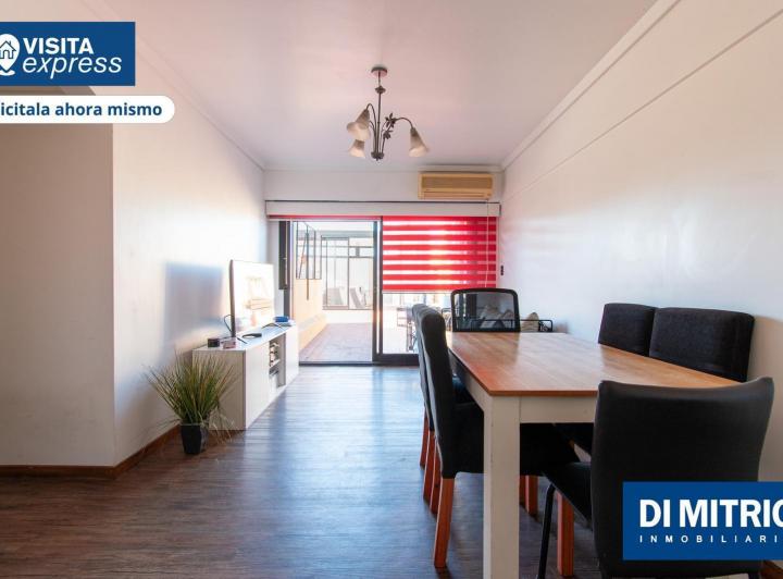 ¿Buscas una terraza para disfrutar de los veranos en familia? Este 4 ambientes es para vos! 1