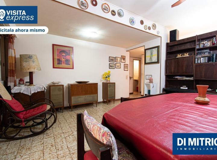 ¡Vivi la amplitud de dos departamentos con un GRAN patio! Visitalo Express HOY mismo! 3