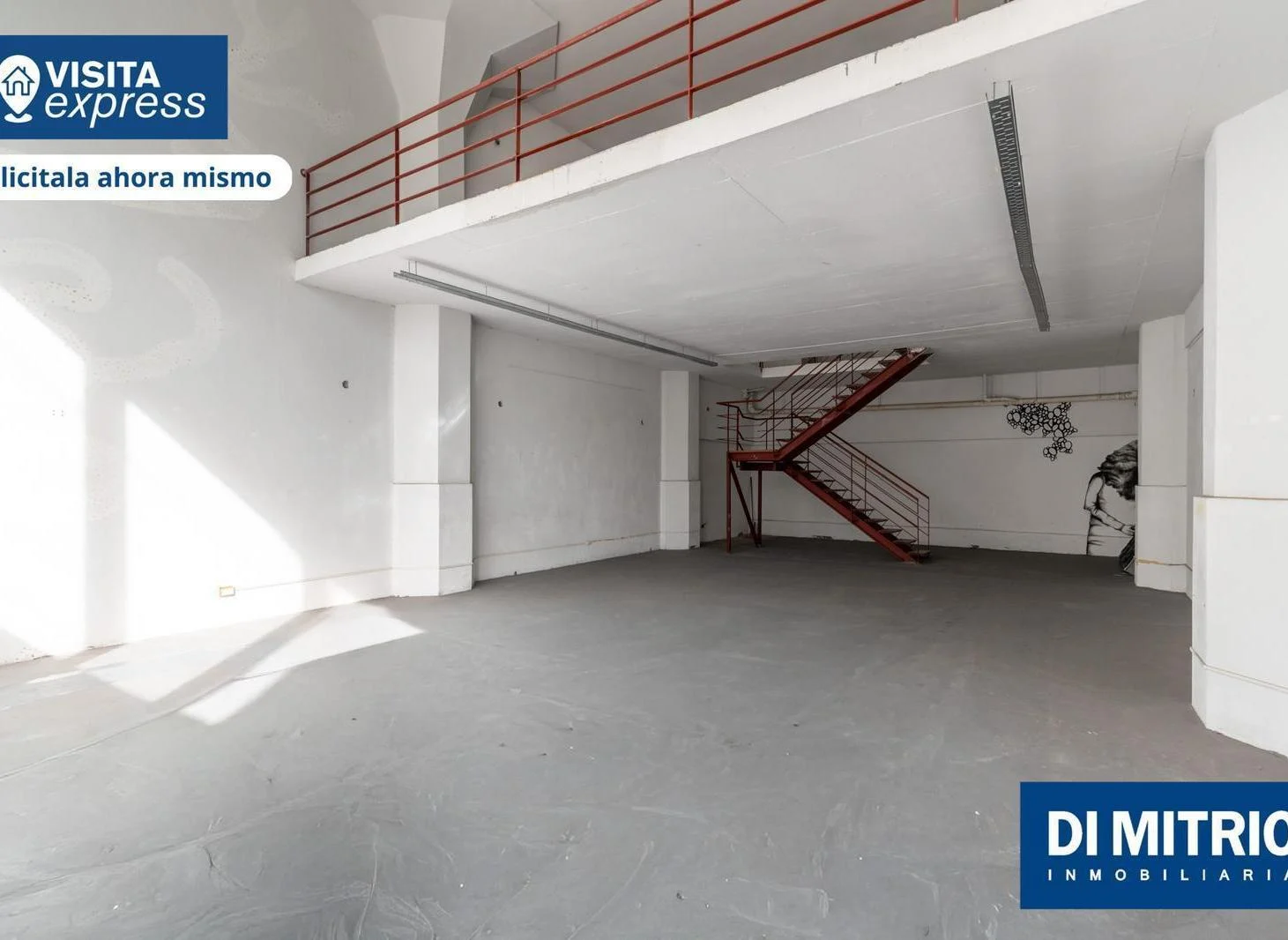 Local 210 m2 Barracas Edificio MOCA sobre Montes de Oca