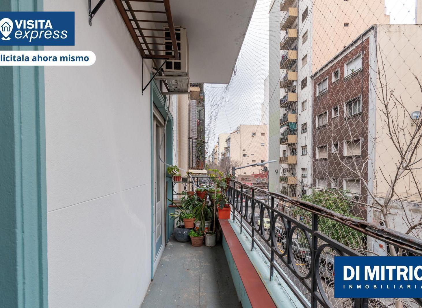 Depto 3 amb Monserrat balcon corrido al frente