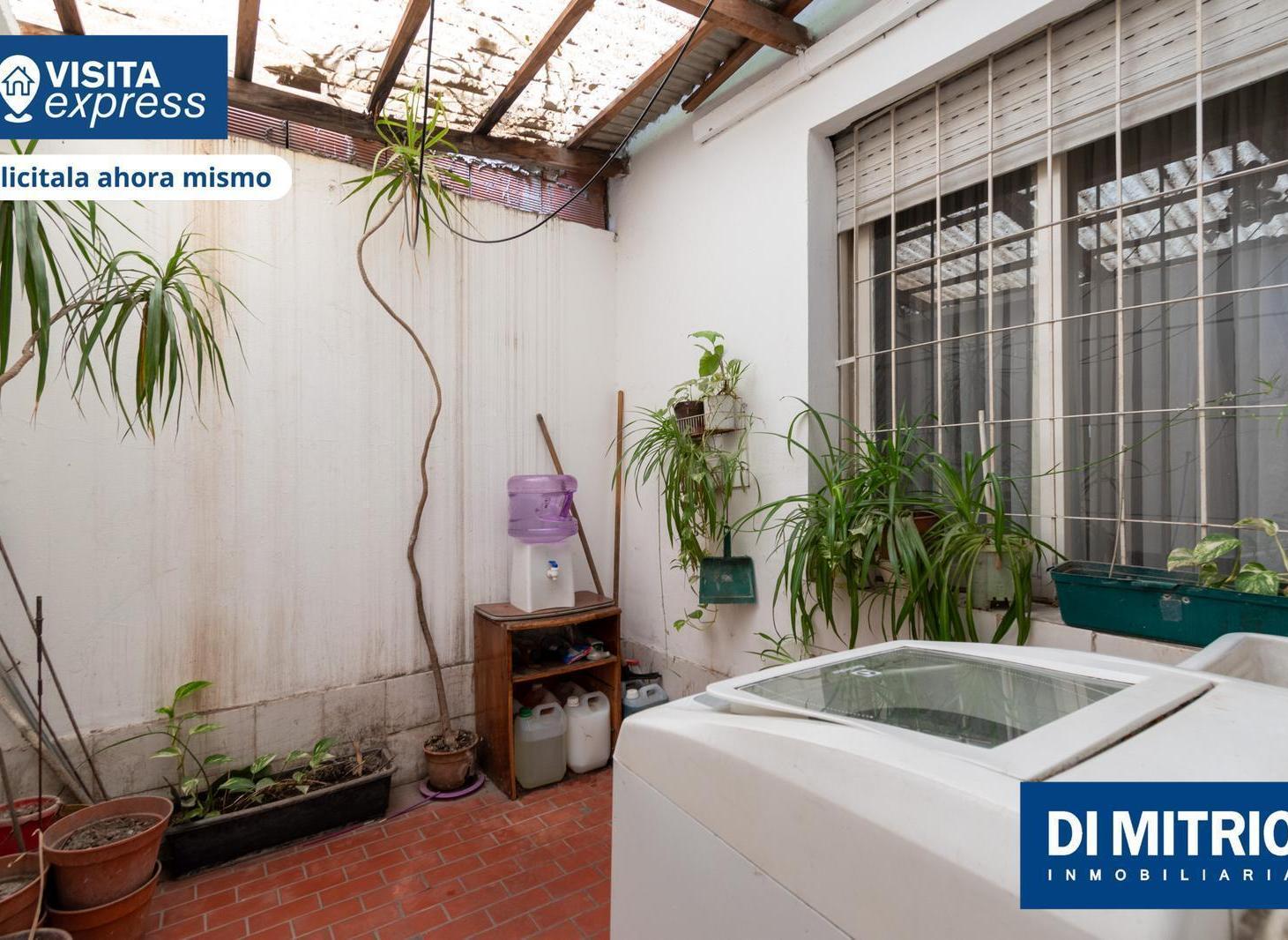 PH de 3 ambientes con Patio en Barracas!