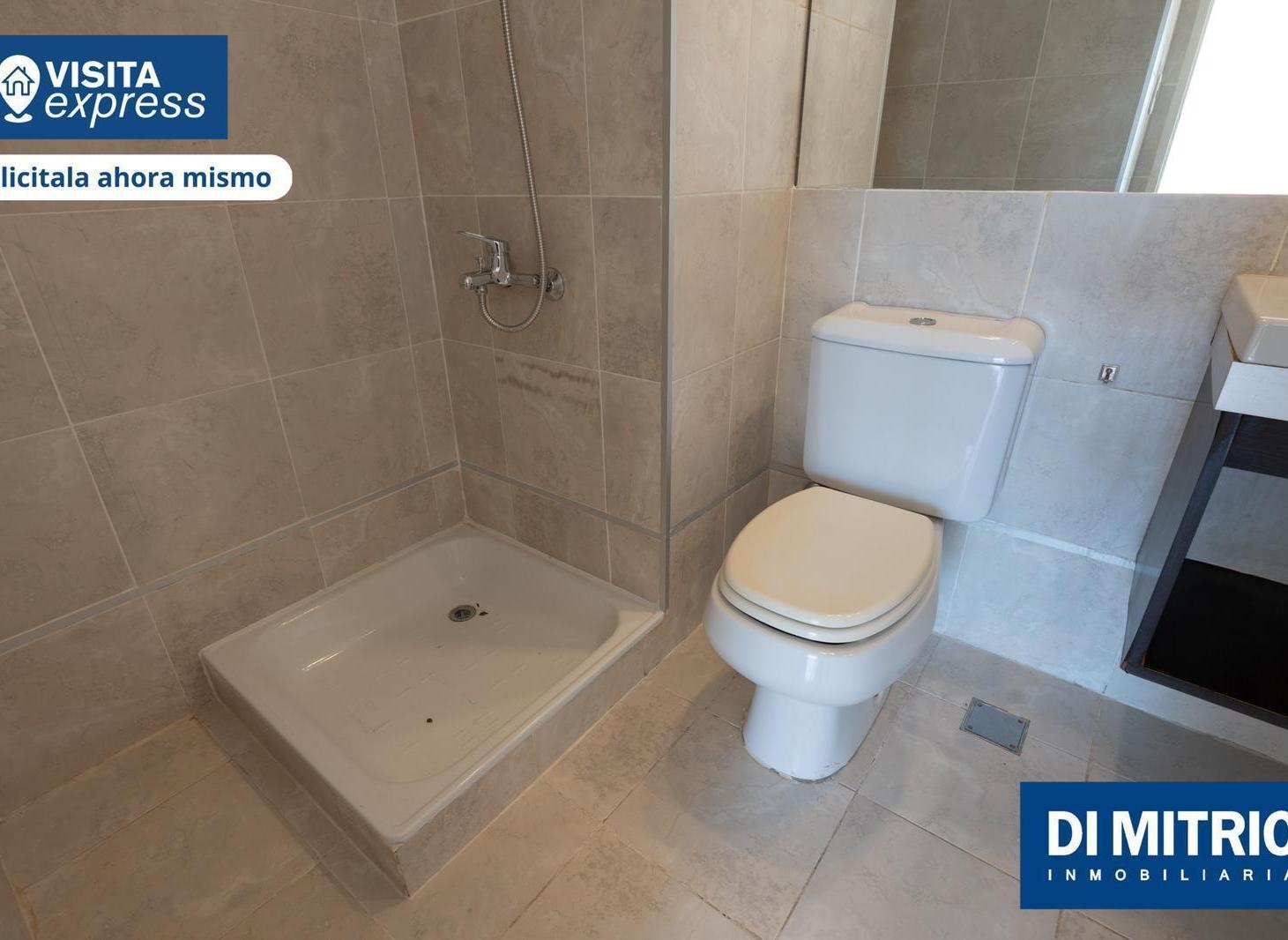 Depto 3 amb Barracas 55m2 cub balcon cochera