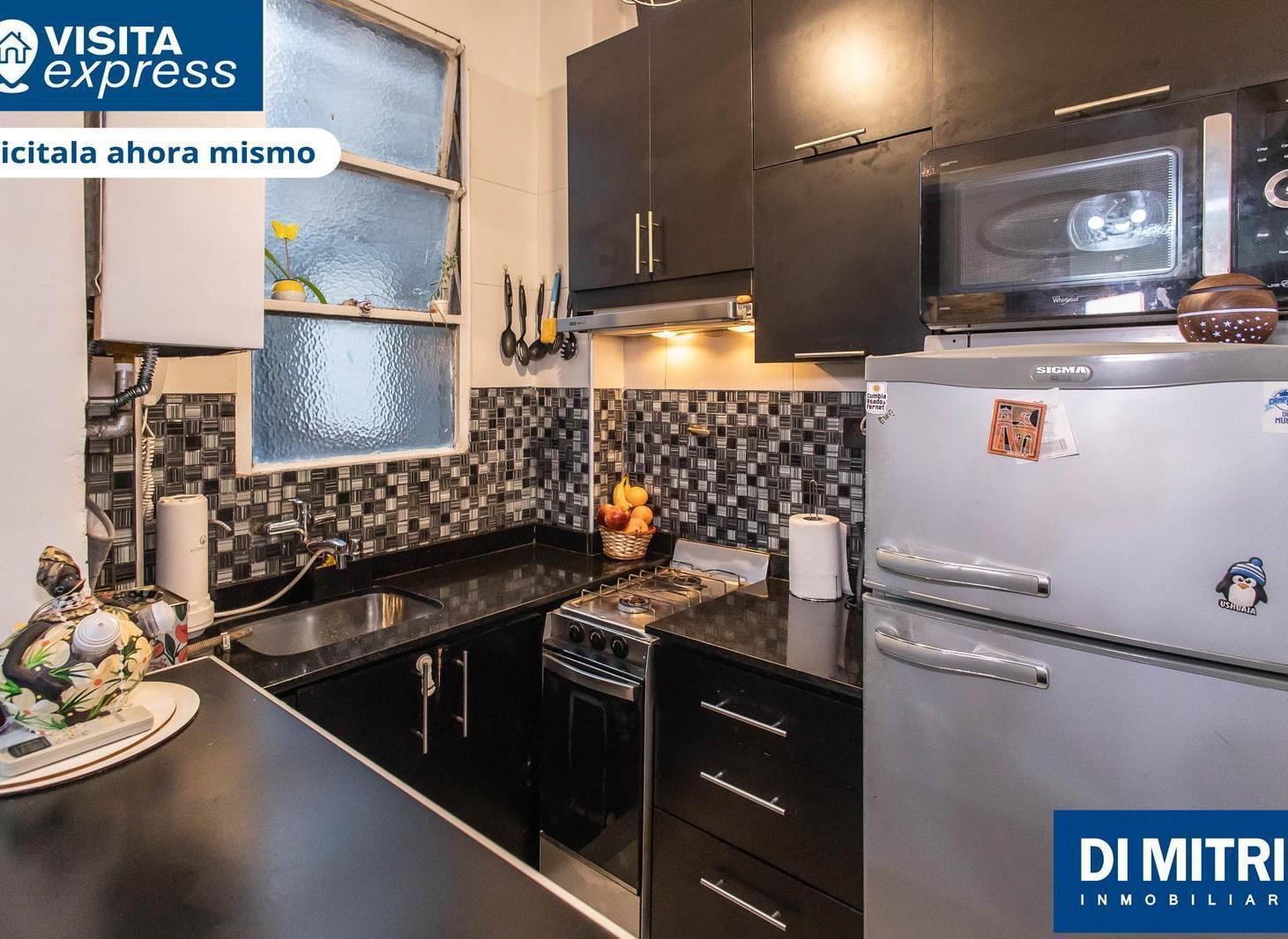 Boedo PH 2 Amb 32 m2 Primer Piso por Escalera