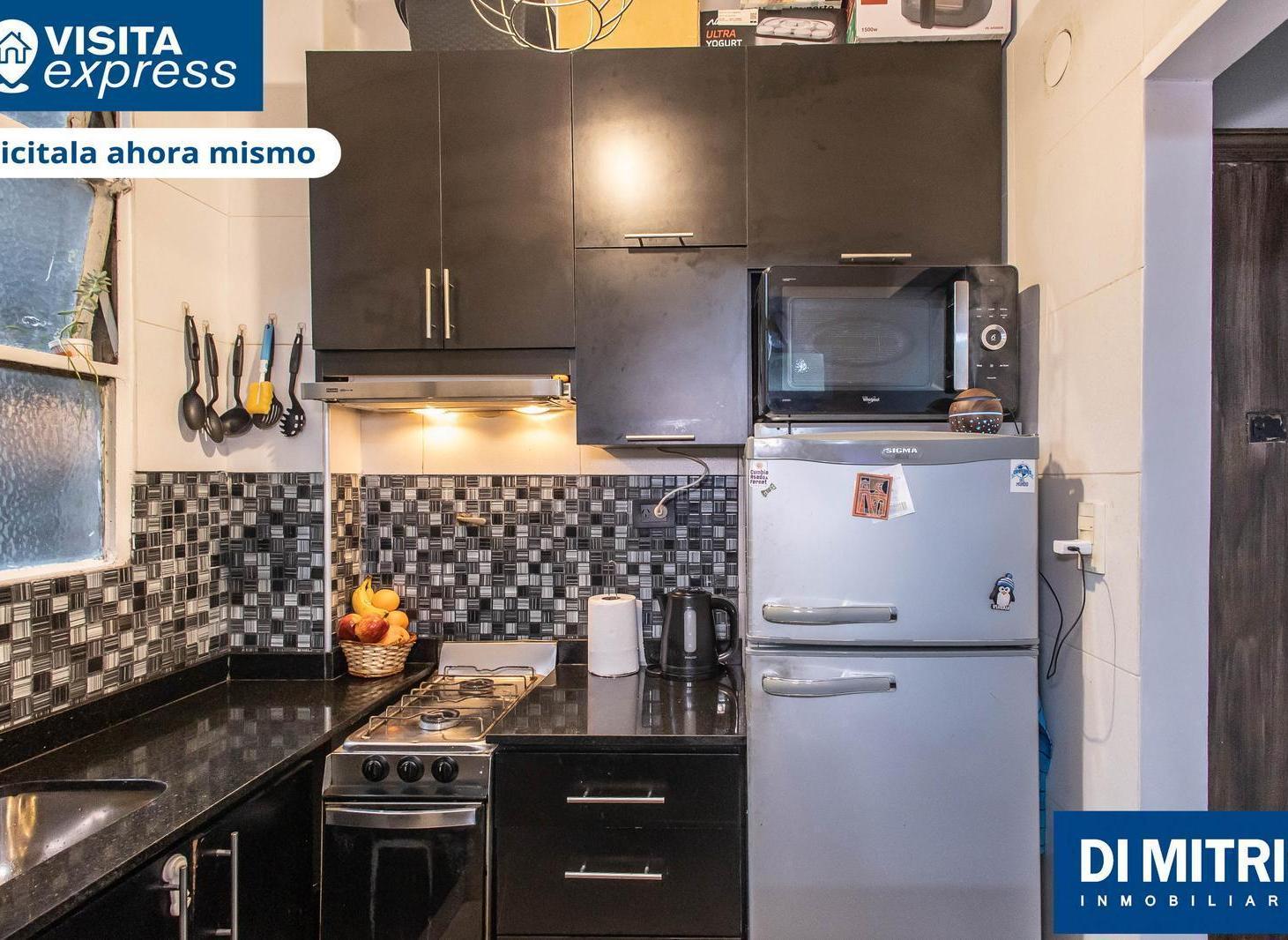 Boedo PH 2 Amb 32 m2 Primer Piso por Escalera