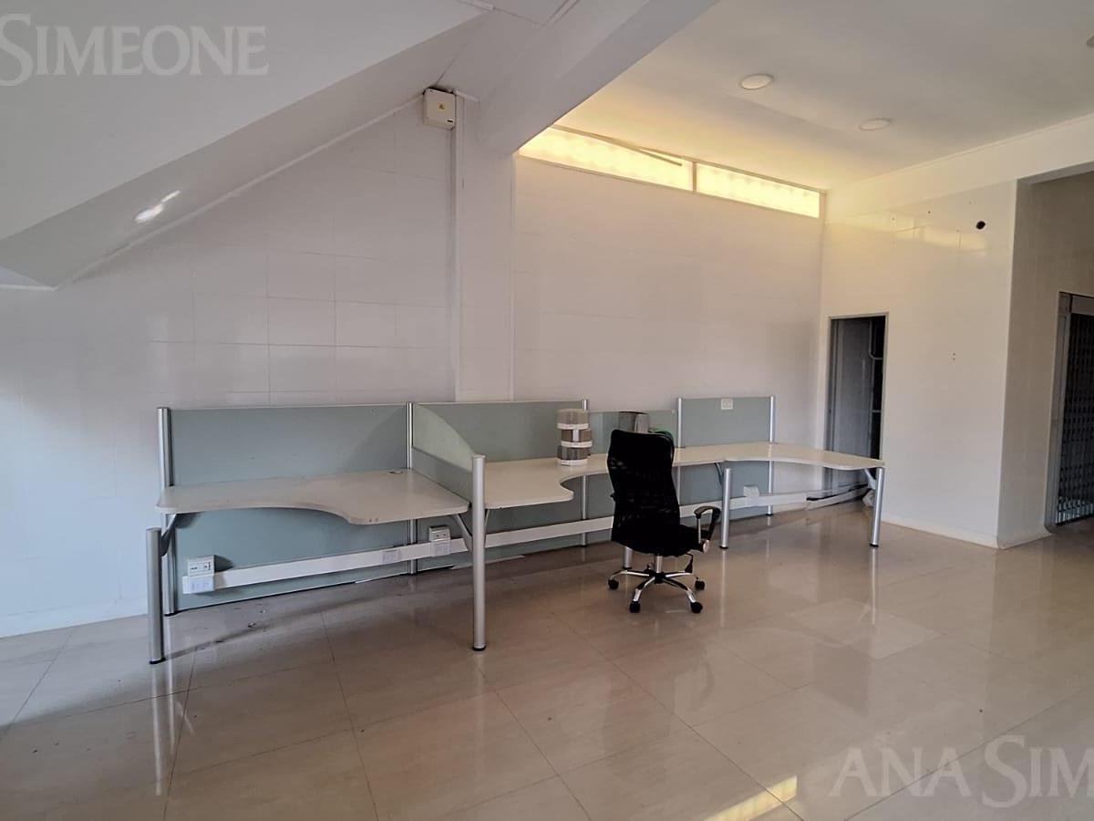Nave Industrial - Florida - Venta y Alquiler 3