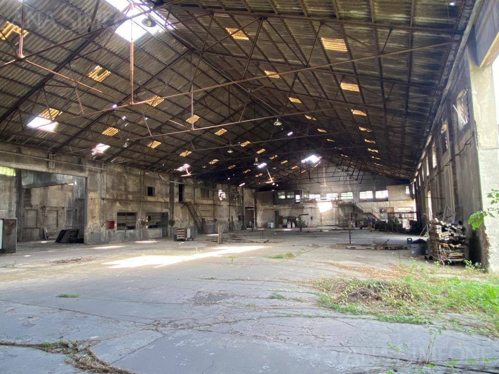 Nave Industrial - Venta y Alquiler - Mataderos 2