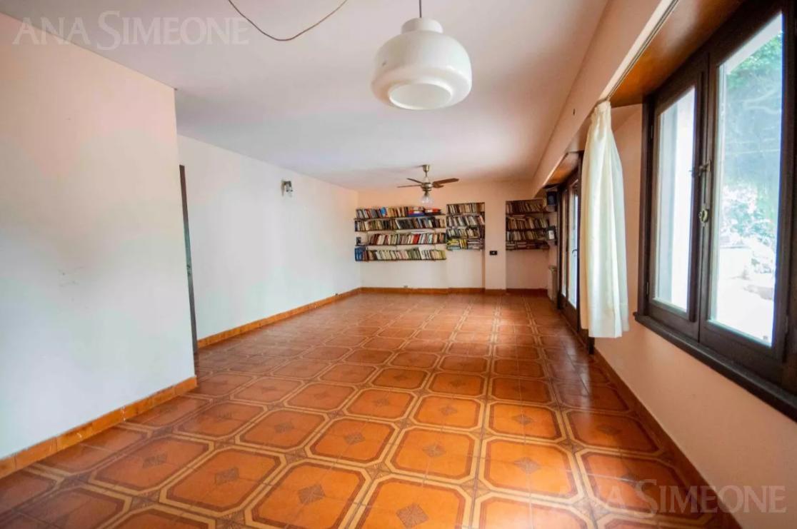 Casa - Venta - La Lucila 5
