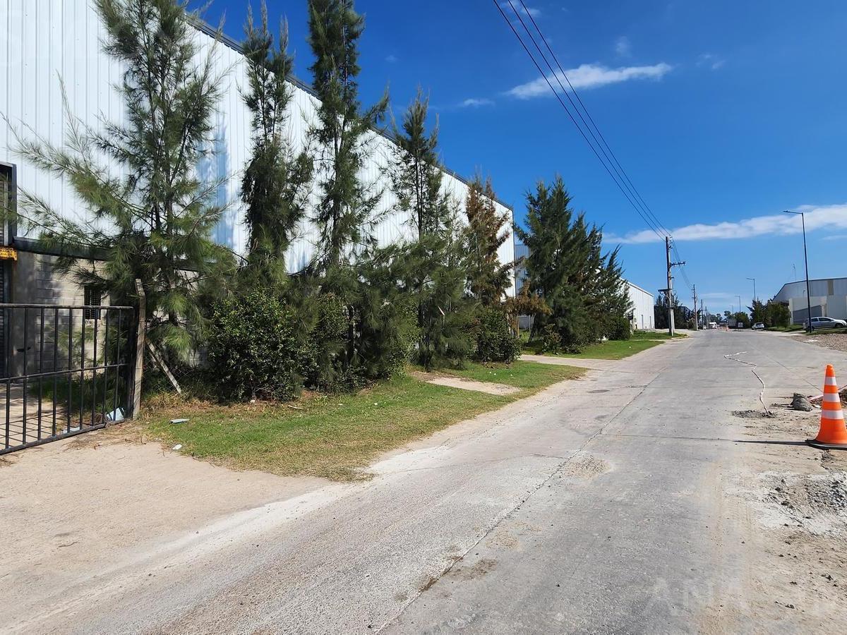 Venta y Alquiler - Nave Industrial - Polo Industrial Ezeiza 4