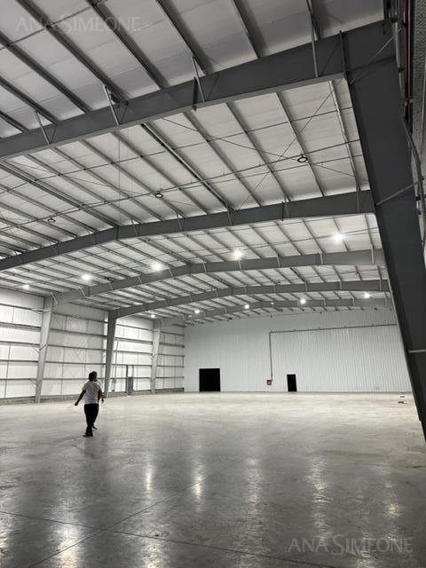 Foto de Nave Industrial - Alquiler - Cardales, Exaltación de la Cruz, Parque R6, imagen 4