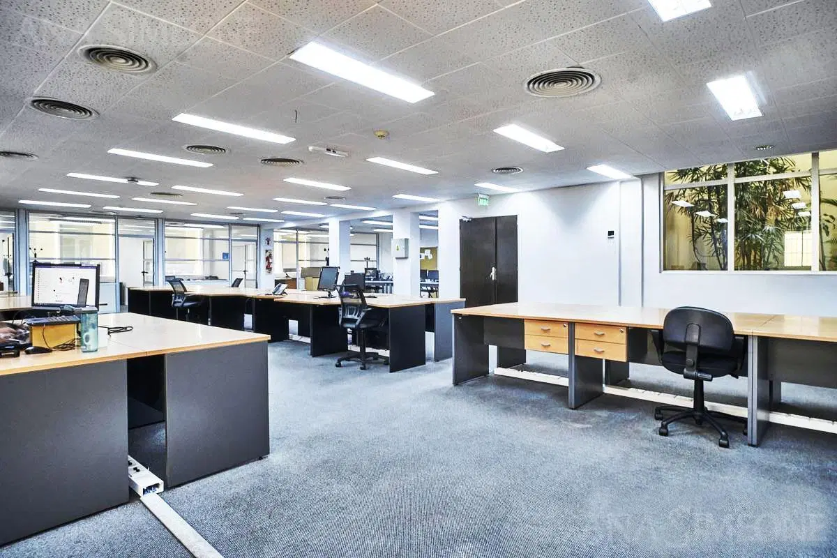 CABA, Centro, Microcentro, Monserrat - Alquiler o venta - Edificio comercial - Oficinas 5