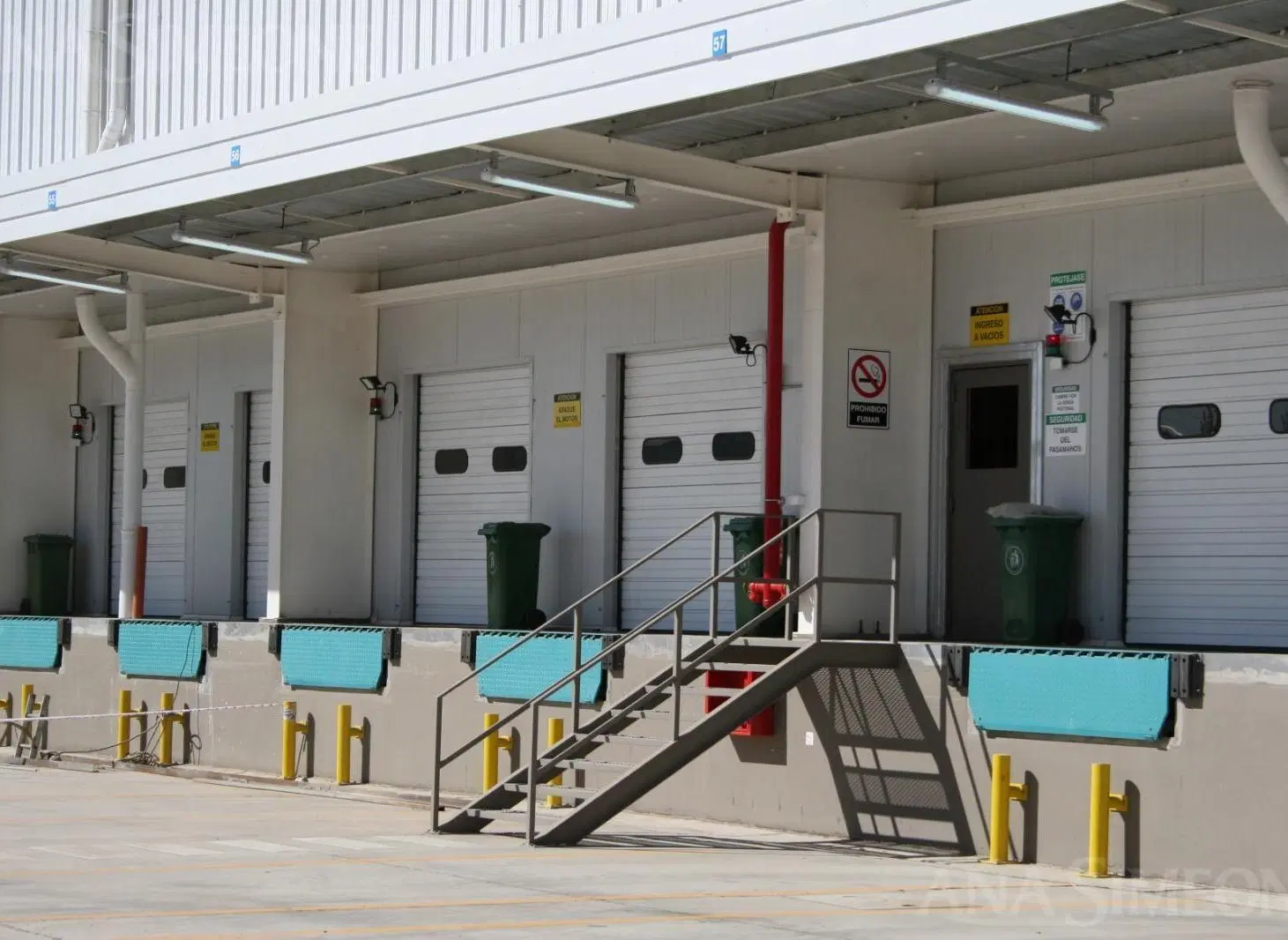 Nave Industrial - Venta y Alquiler - Burzaco 2