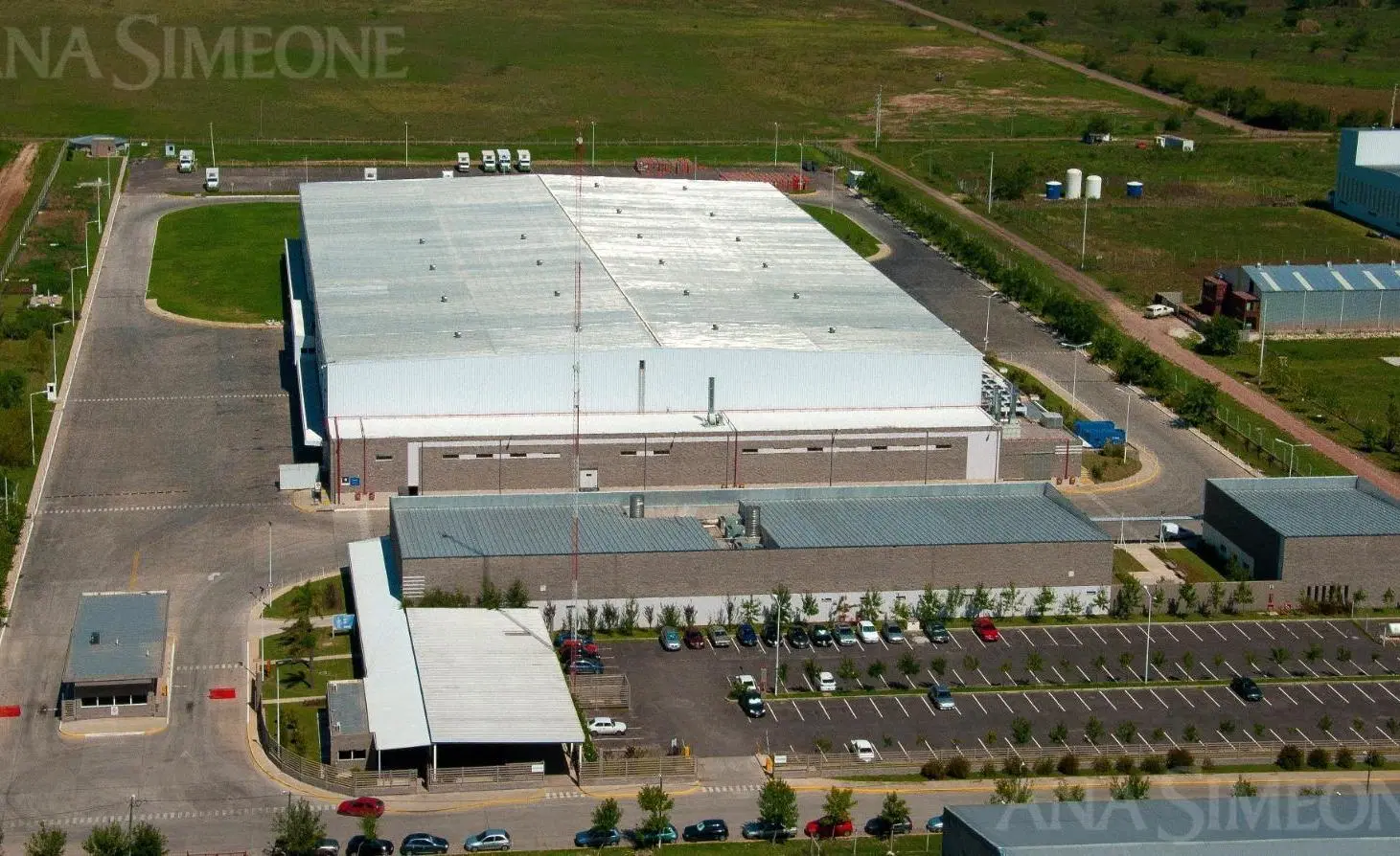 Nave Industrial - Venta y Alquiler - Burzaco 5