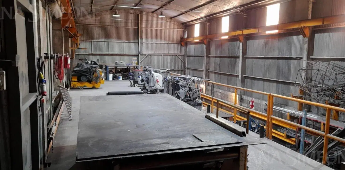 Nave Industrial - Alquiler - Benavidez 8