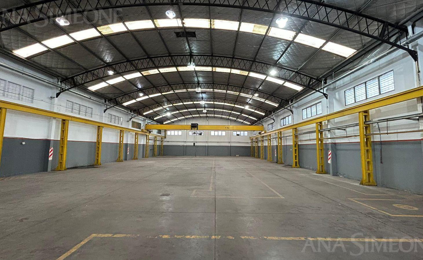 Foto de San Isidro - Martinez | Alquiler | Nave Industrial - Depósito con, imagen 2