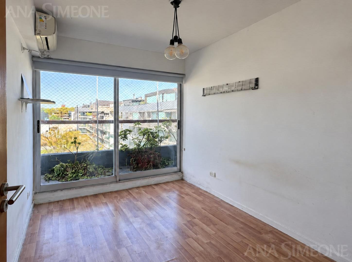 Foto de Departamento 3 ambientes en venta Belgrano R con cochera, imagen 2