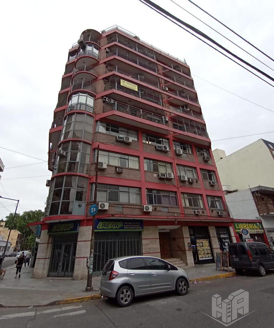 3 AMBIENTES - COCHERA - 2 BAÑOS - BALCON