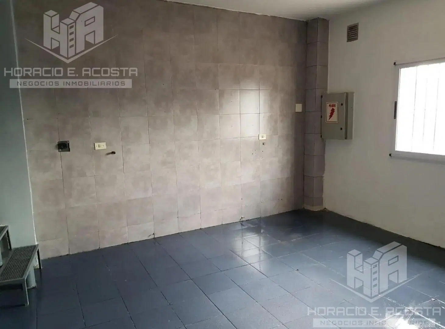 Galpón en venta 300m2 Oportunidad - San Martin - suipacha 4956 5