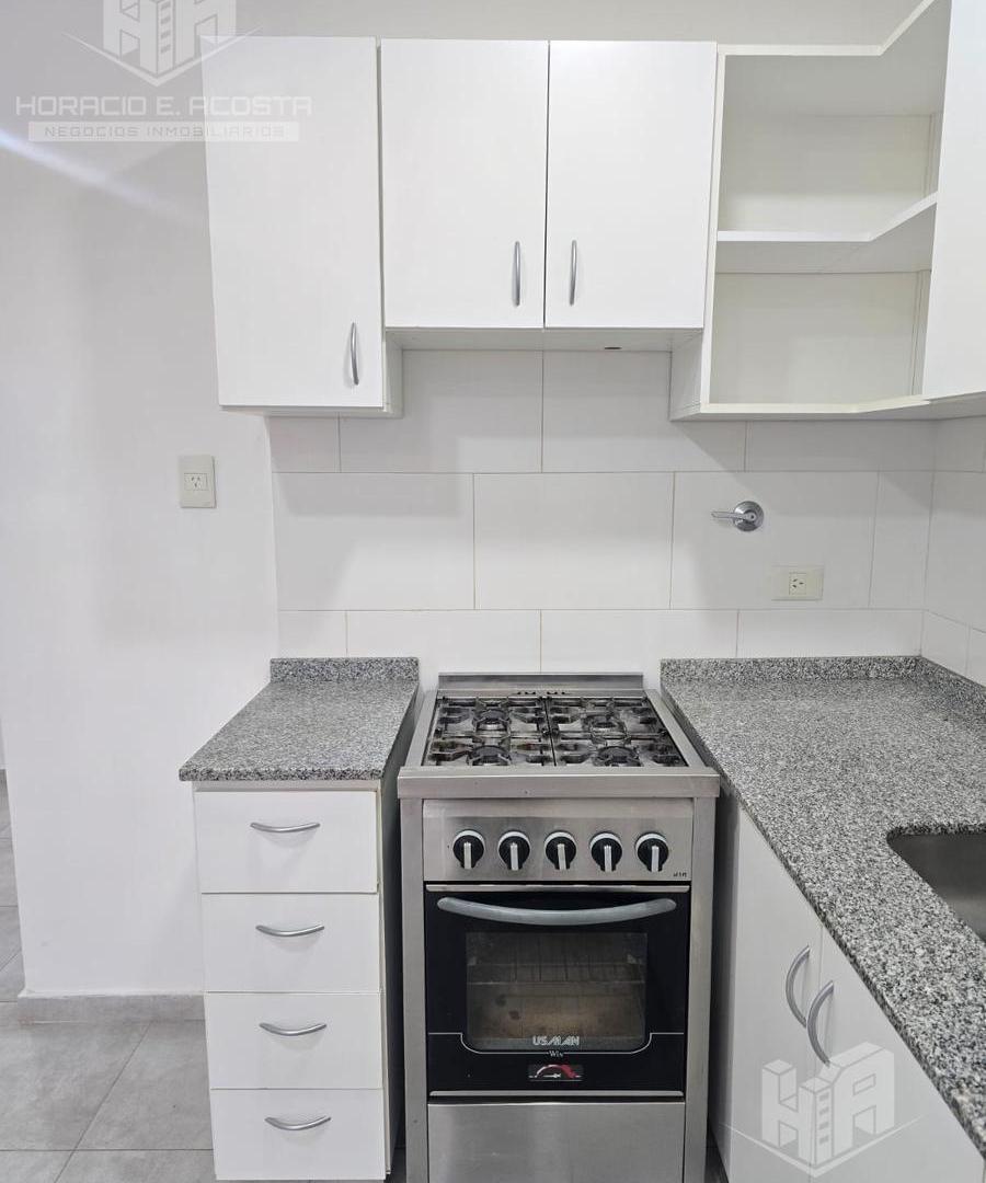 Foto de 2 AMBIENTES - BALCON - VILLA MAIPU, imagen 4