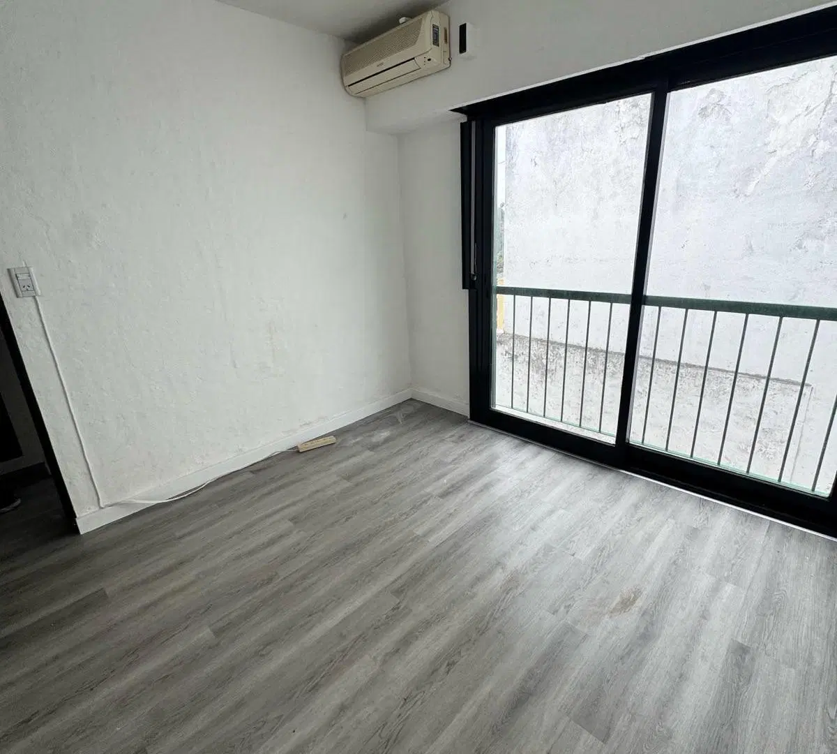 Departamento en La Lucila 5