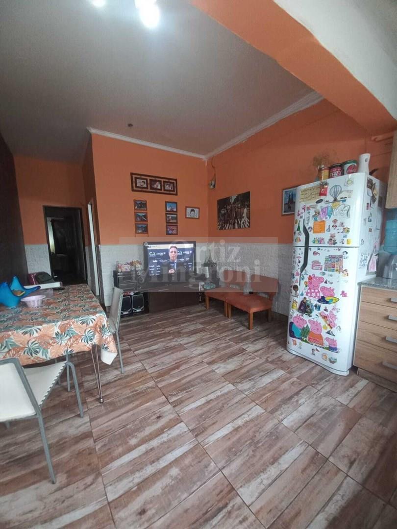 Casa Chalet en Venta en Lomas de Zamora, G. B. a. Zona Sur, Argentina 4