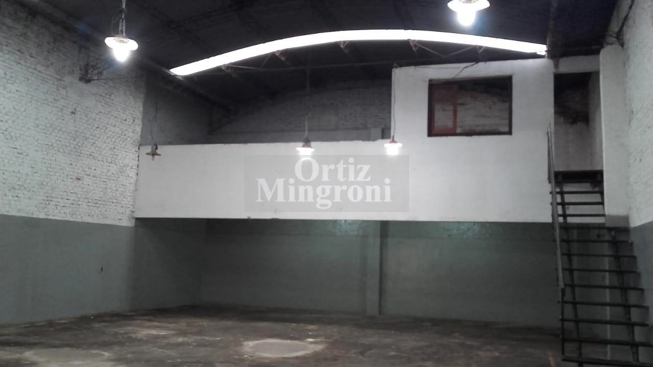 Foto de Depósito Galpón en Alquiler en Lomas de Zamora, G.B.A. Zona Sur, imagen 5