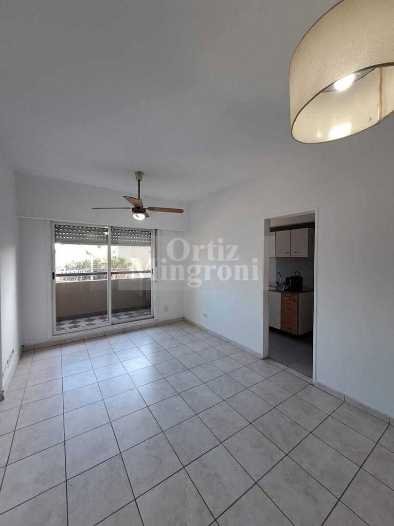 Foto de Departamento en Alquiler en Temperley, Lomas de Zamora, G.B.A. Zona Sur, imagen 2