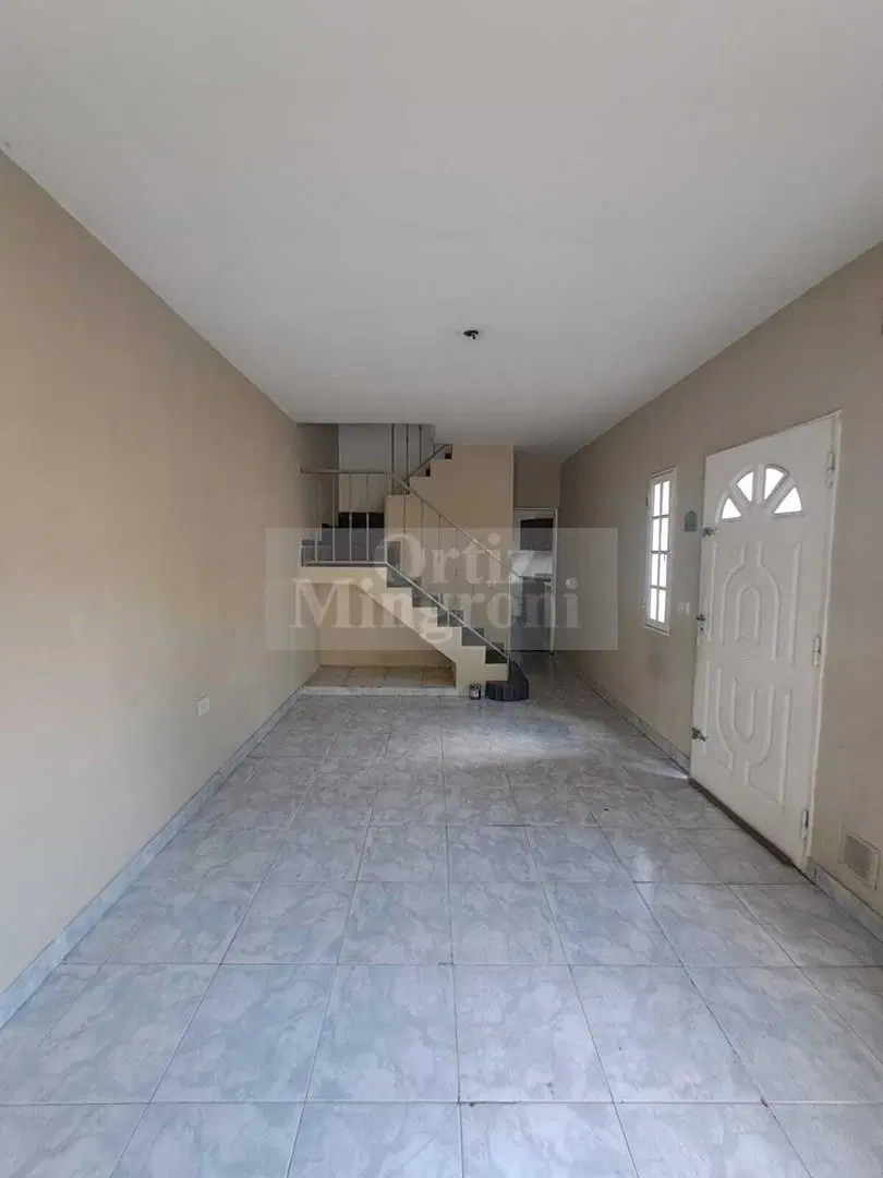 Departamento Dúplex en Alquiler en Lomas de Zamora, G.B.A. Zona Sur, Argentina 1
