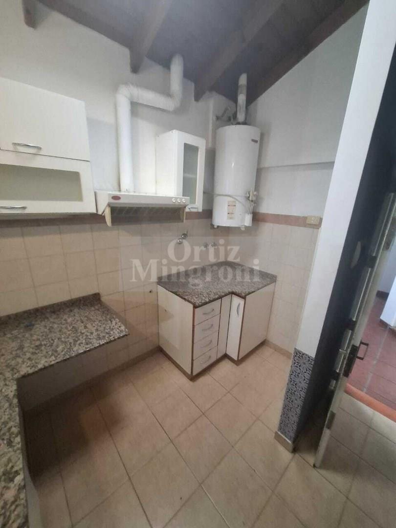 Foto de Departamento en Alquiler en Lomas de Zamora, G.B.A. Zona Sur, imagen 5